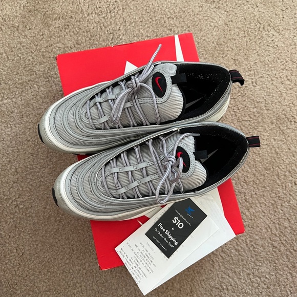 Nike Air Vapor Max 97 Silver Bullet. Size 9(2016/2017) - Picture 3 of 4